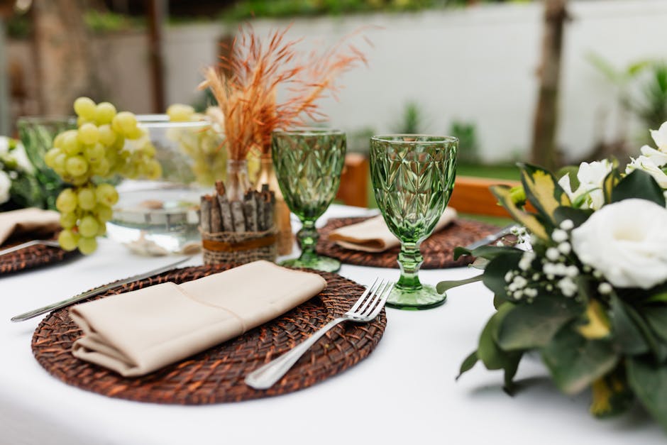 Blue Taper Candles Buyer's Guide: Choosing Quality & Style