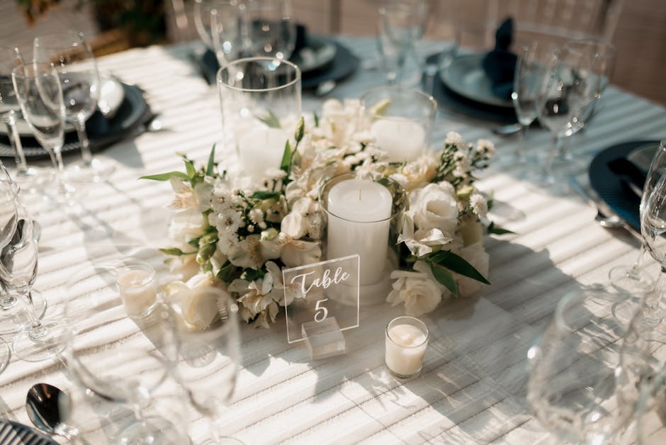 White Round Tablecloth Buying Guide: Size, Fabric & Drop Length