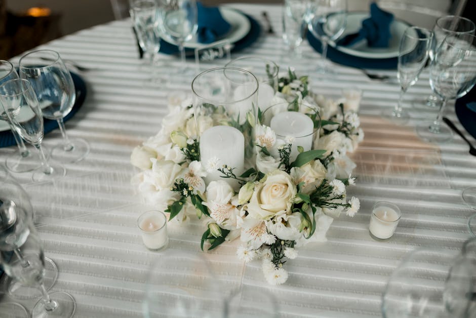 6 Foot Fitted Tablecloth Buyer's Guide: What to Know
